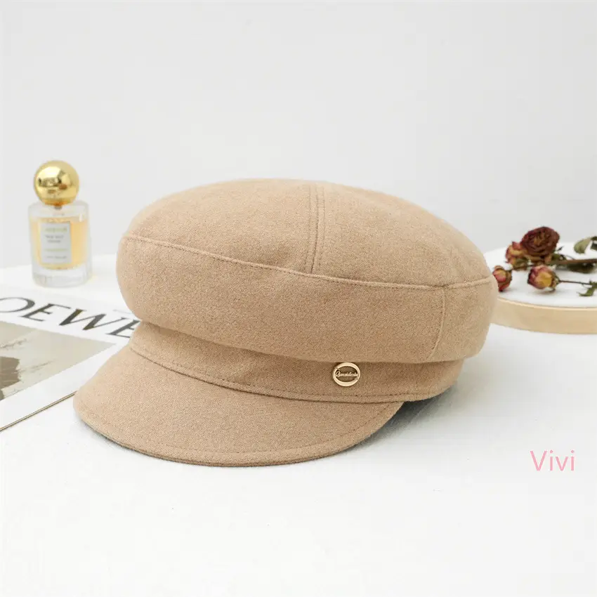 Women Duckbill Cap Beige Painter's Hat - Image 2
