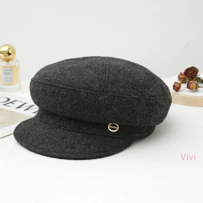 Women Duckbill Cap Beige Painter's Hat - Image 5