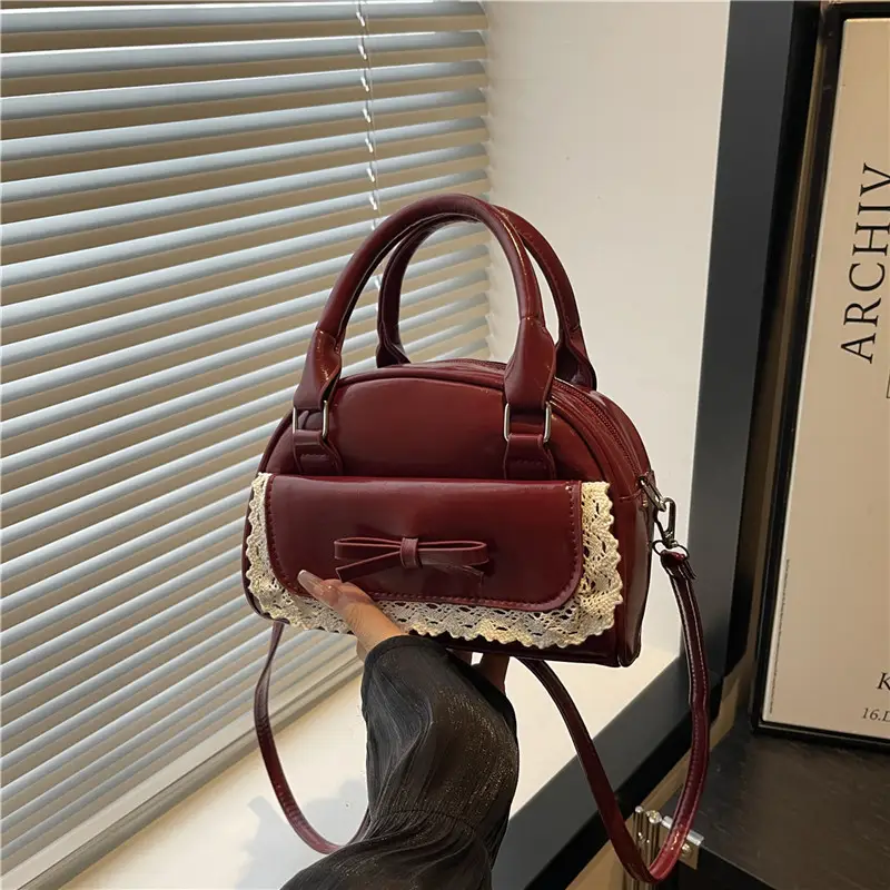Women's Lace Handbag with Bowknot Design - Image 4