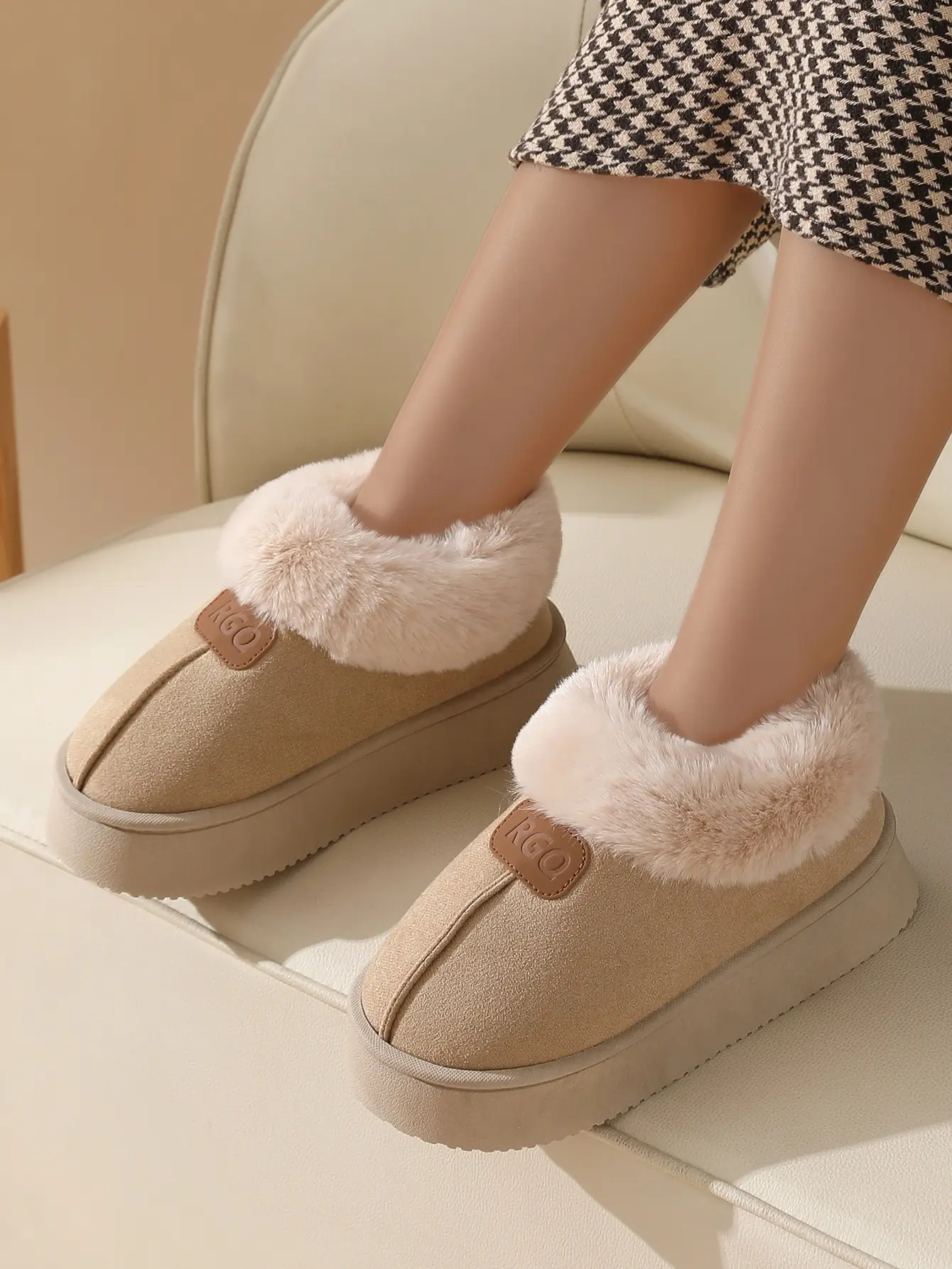 Women Winter Velvet Slippers with Fur Heel Brown — feature 10