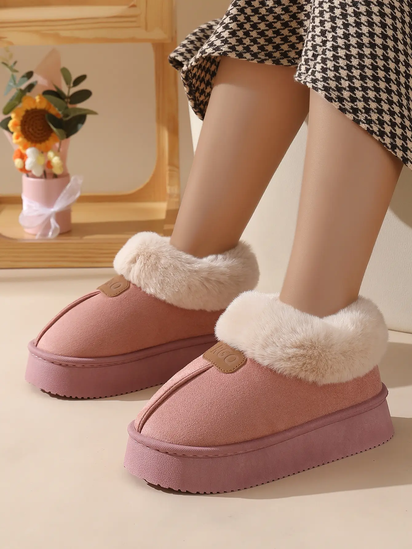 Women Winter Velvet Slippers with Fur Heel Brown — feature 14