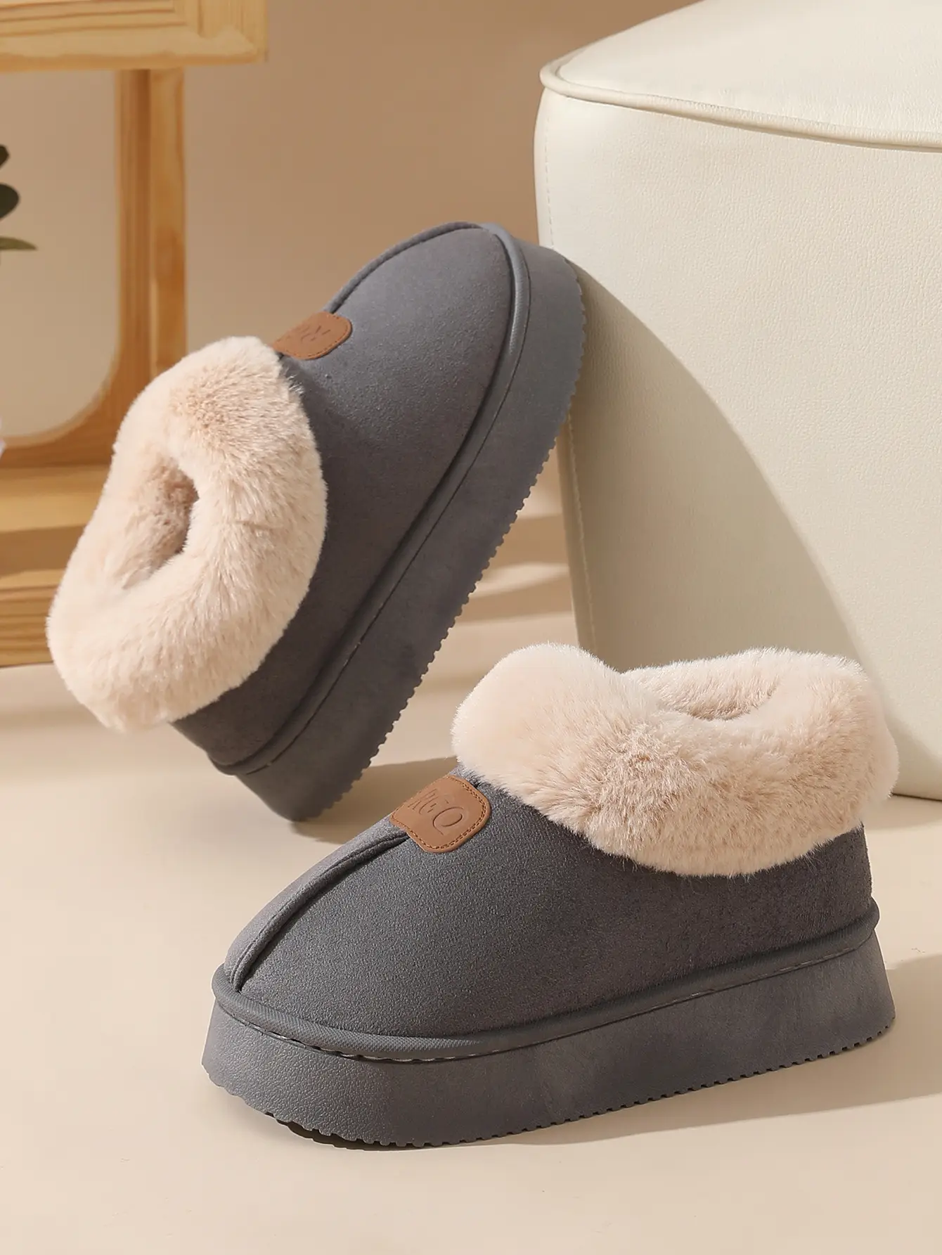 Women Winter Velvet Slippers with Fur Heel Brown — feature 2