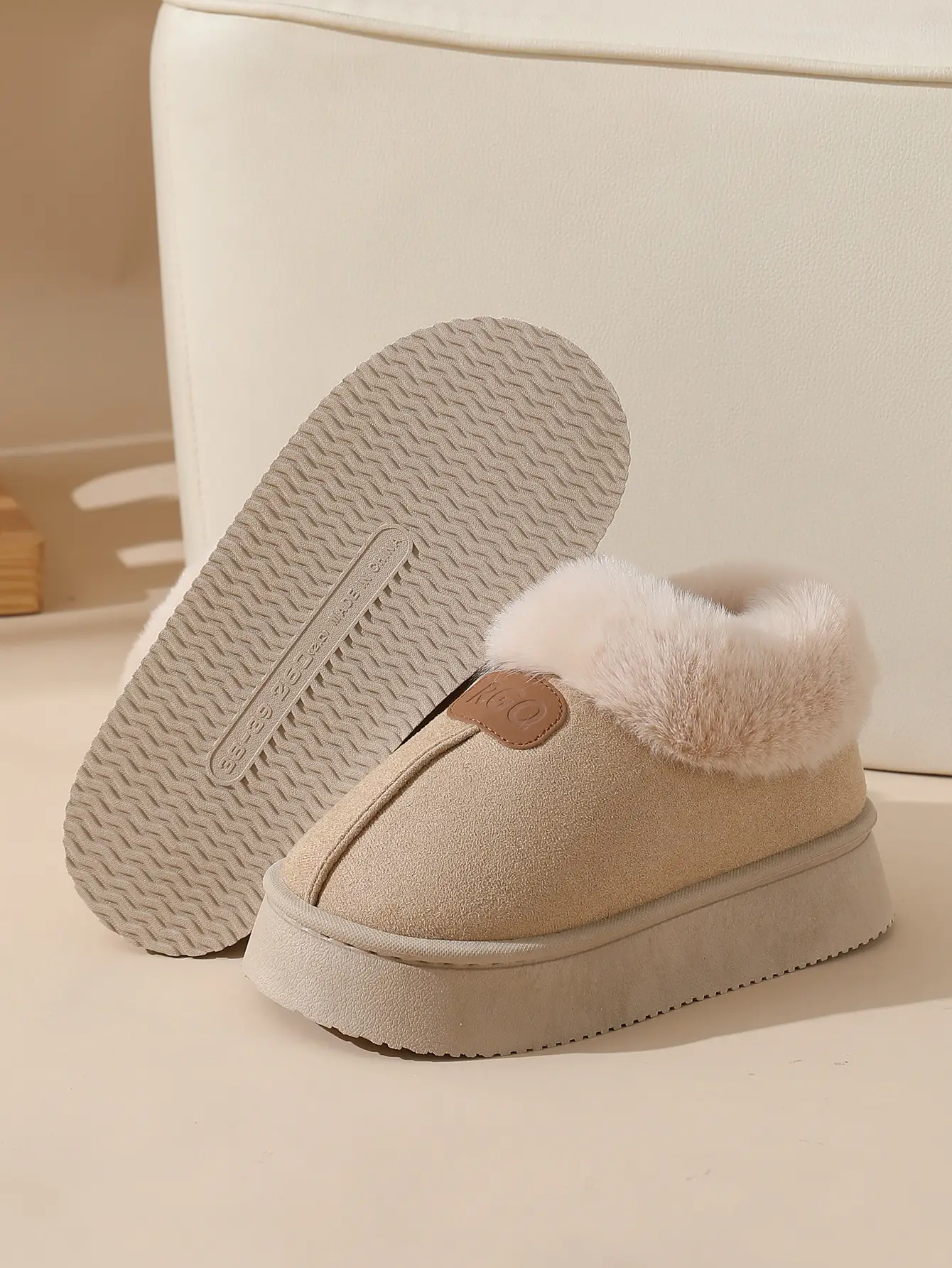 Women Winter Velvet Slippers with Fur Heel Brown — feature 7