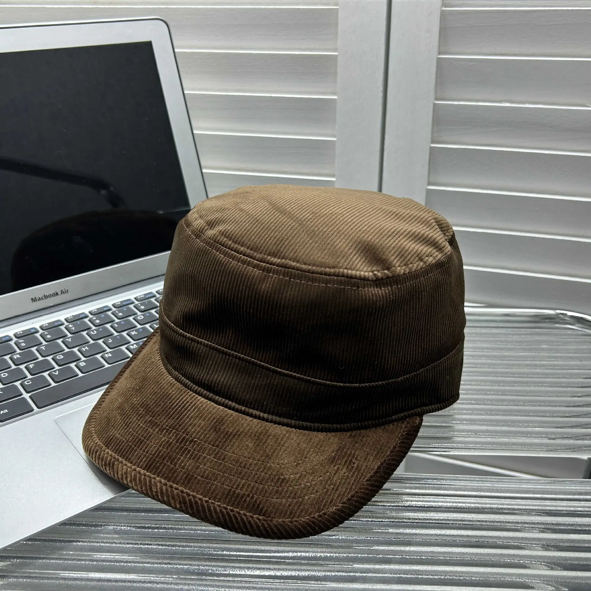 Black Duckbill Sun Hat for Women Men - Image 2