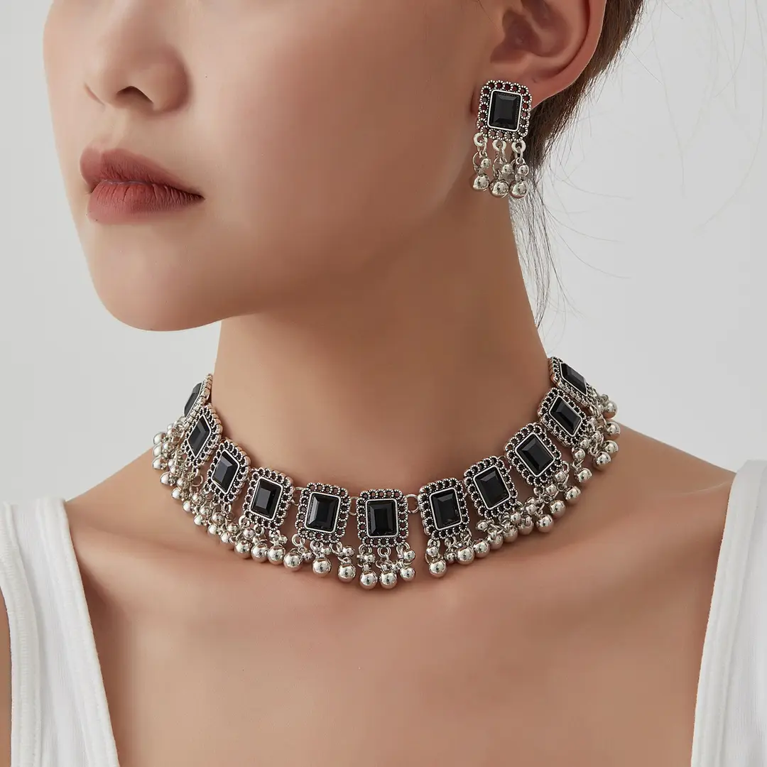 Southeast Asian Fashion Exaggerated Stylish Jewelry Ethnic Style Tassel Necklace Earrings Retro Niche Necklace Two-Piece Set
