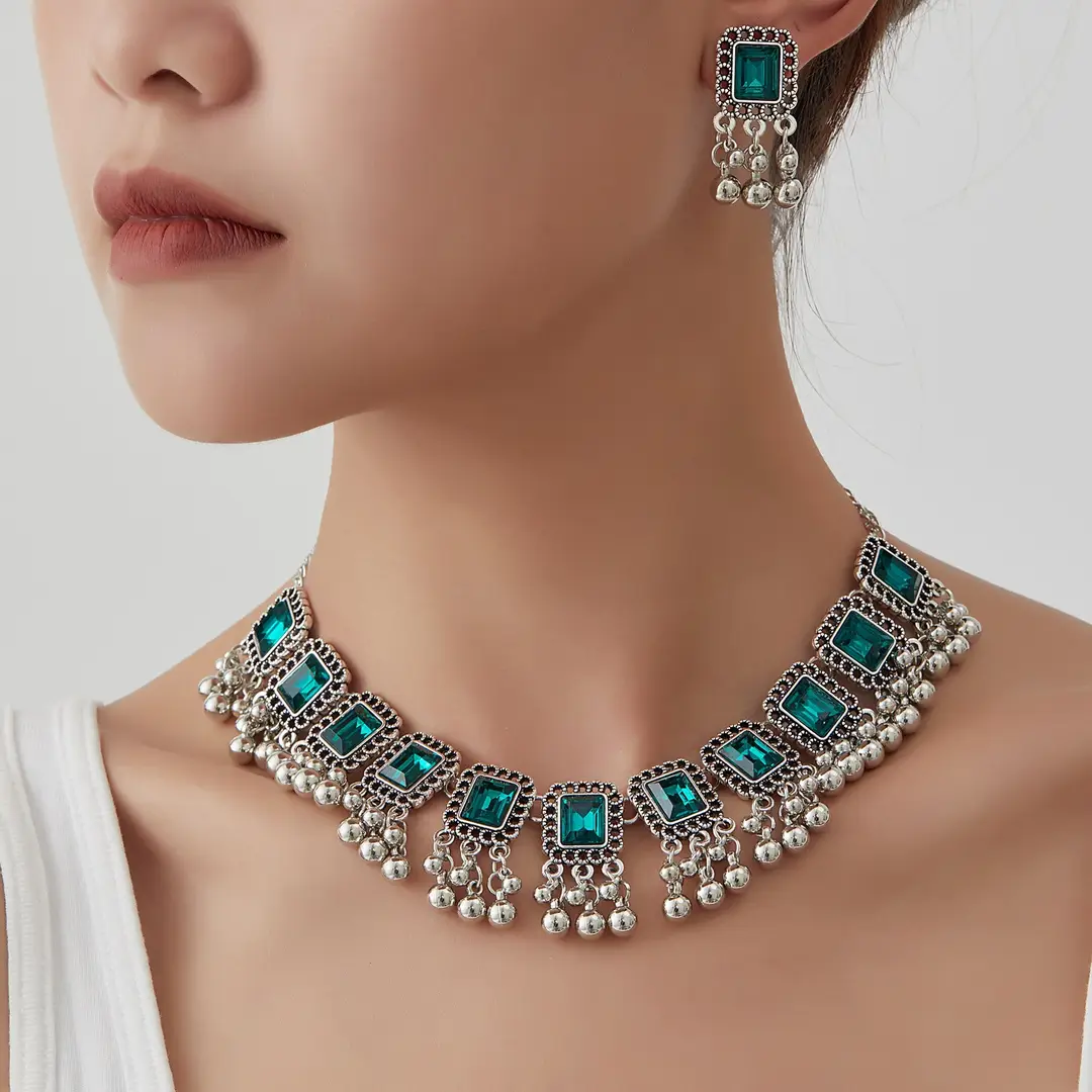 Southeast Asian Fashion Exaggerated Stylish Jewelry Ethnic Style Tassel Necklace Earrings Retro Niche Necklace Two-Piece Set