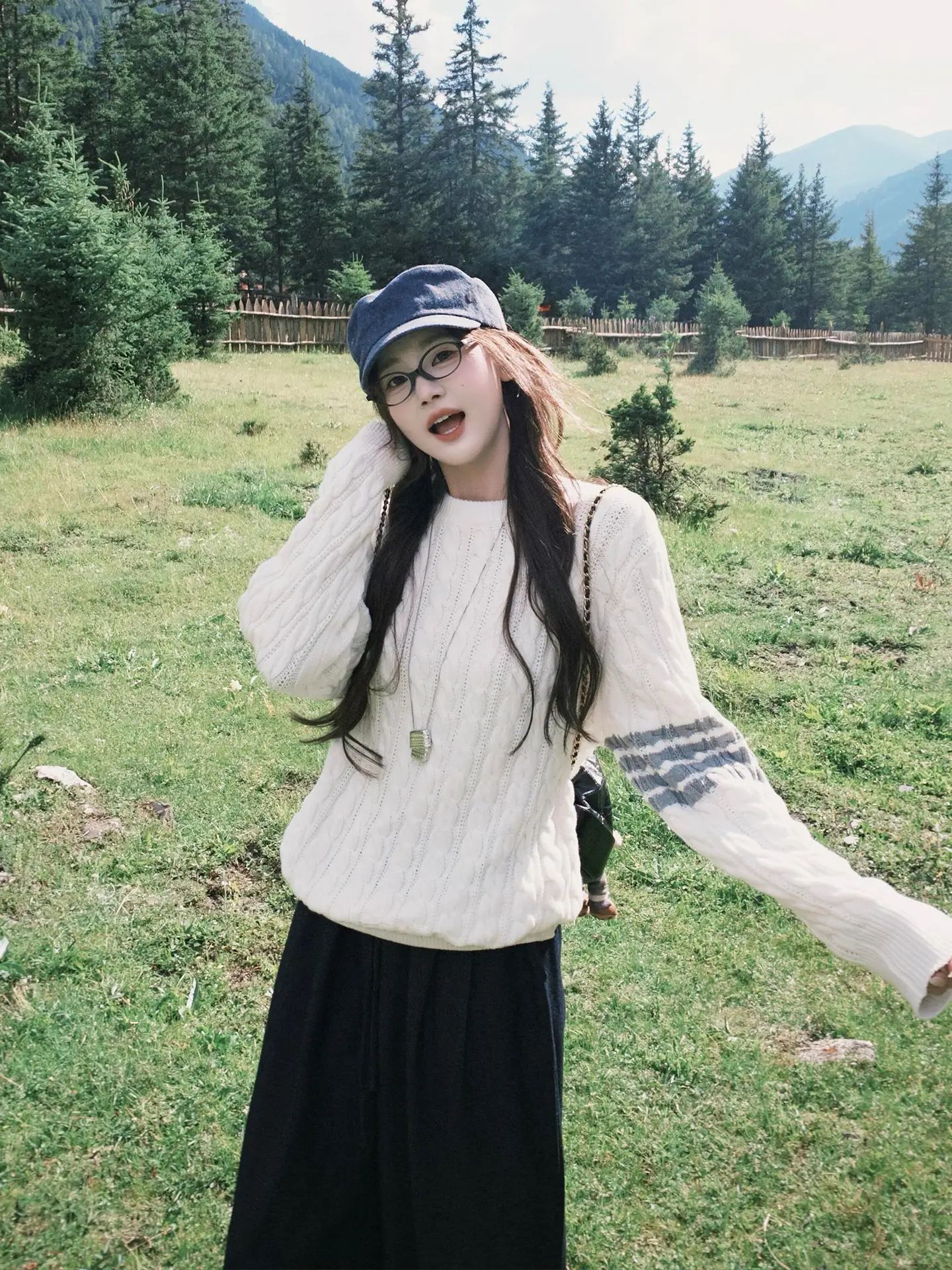 Women Dark Blue Denim Cap 2025 Early Autumn New Breathable Lightweight — feature 3