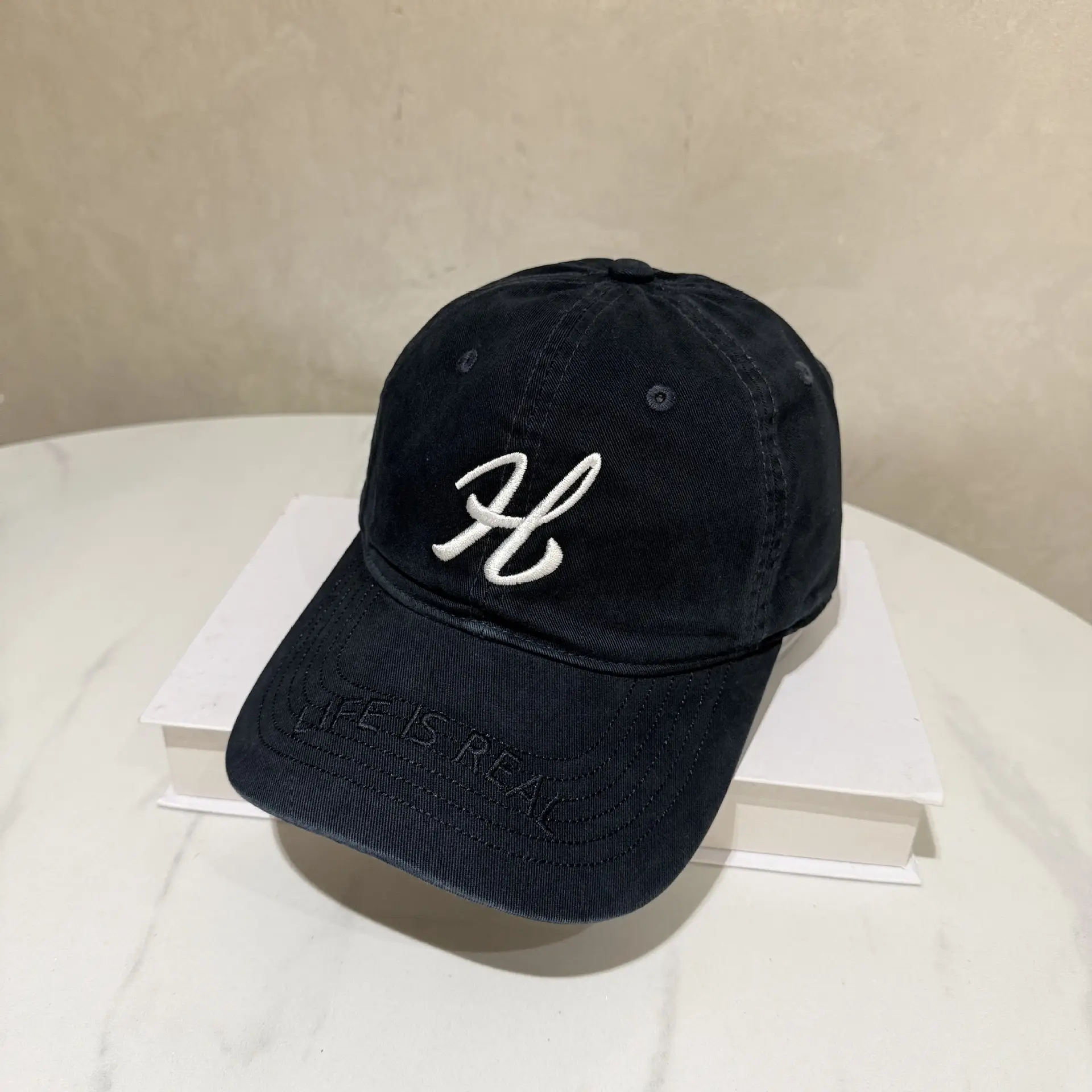 Beige Embroidered Baseball Cap for Women Men - Image 2