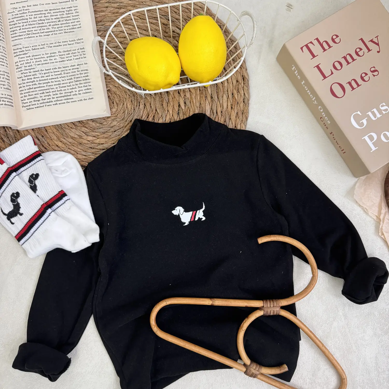 New Kidsren's Long Sleeve T-Shirt Black Puppy Print — feature 4