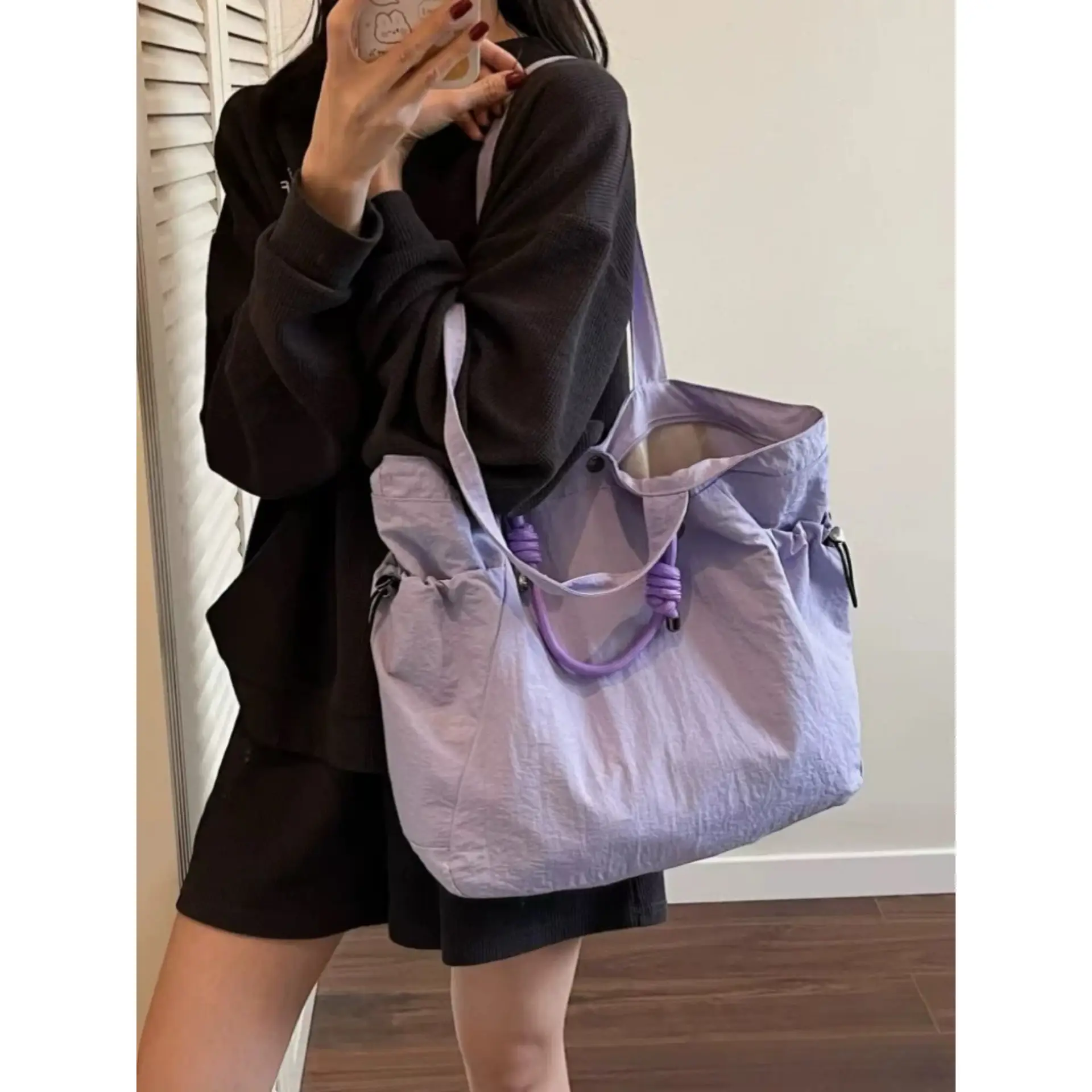Lightweight Nylon Travel Tote Bag for Women Purple — feature 14