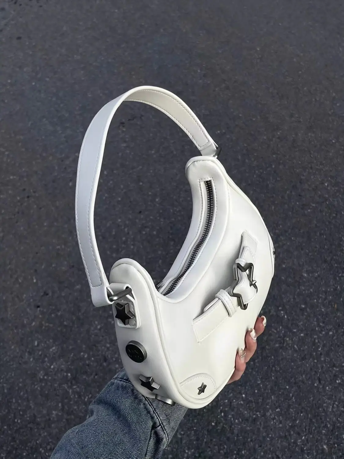 White Star-Style Shoulder Bag for Women 2026 — feature 10