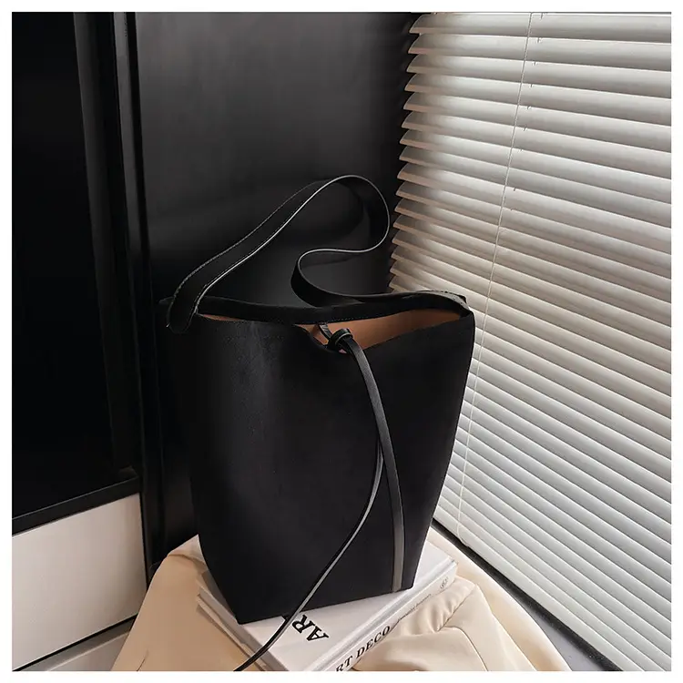Retro Suede Shoulder Bag for Women Autumn Winter — feature 9