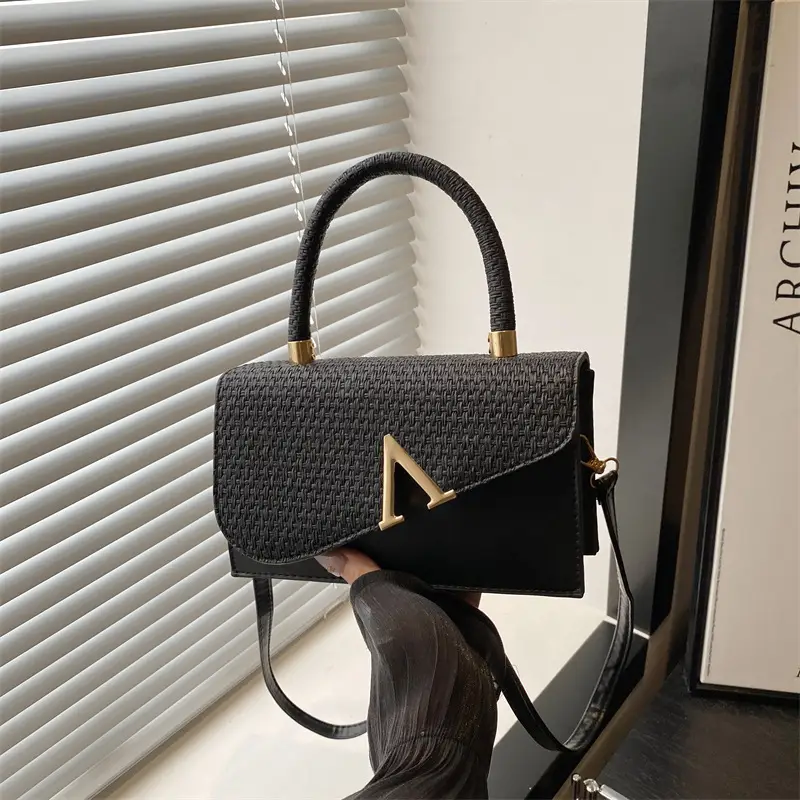 Women Textured Shoulder Bags 2025 Autumn Stylish New Arrival - Image 6