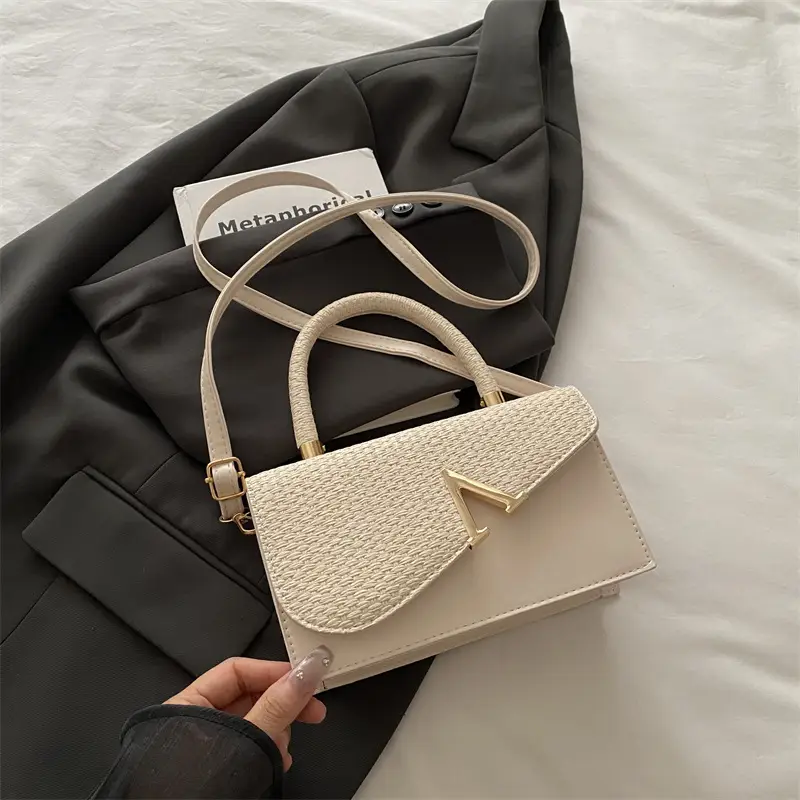 Women Textured Shoulder Bags 2025 Autumn Stylish New Arrival - Image 3