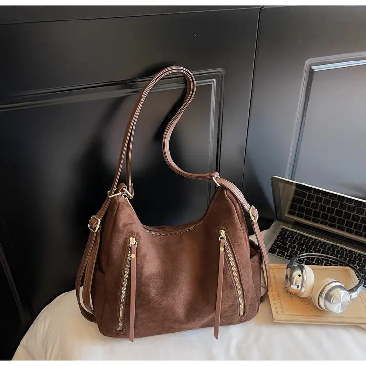 Women's Frosted Retro Shoulder Bag Brown 2026