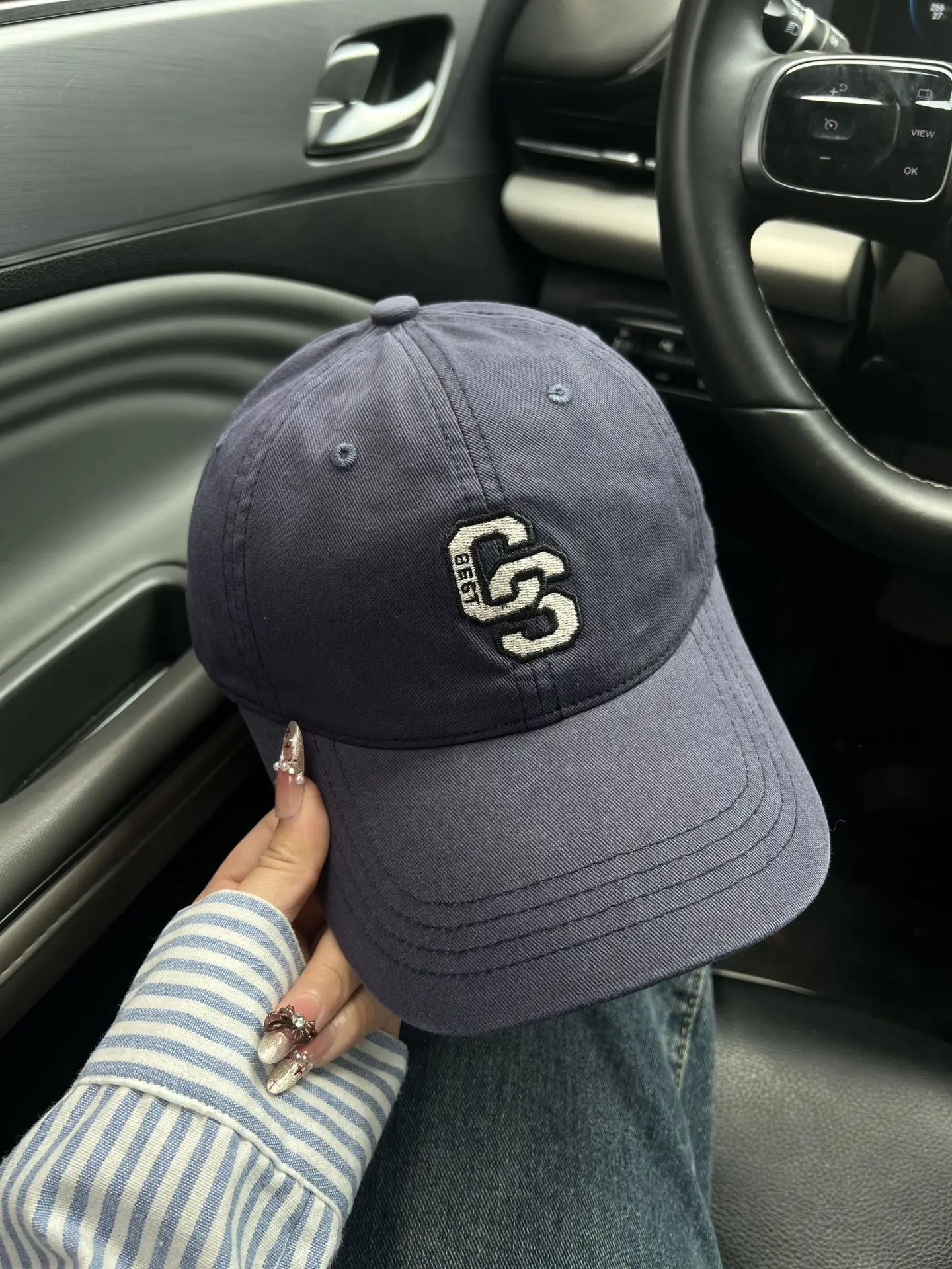 2025 New American Retro Washed Light Denim Baseball Cap for Women - Image 3