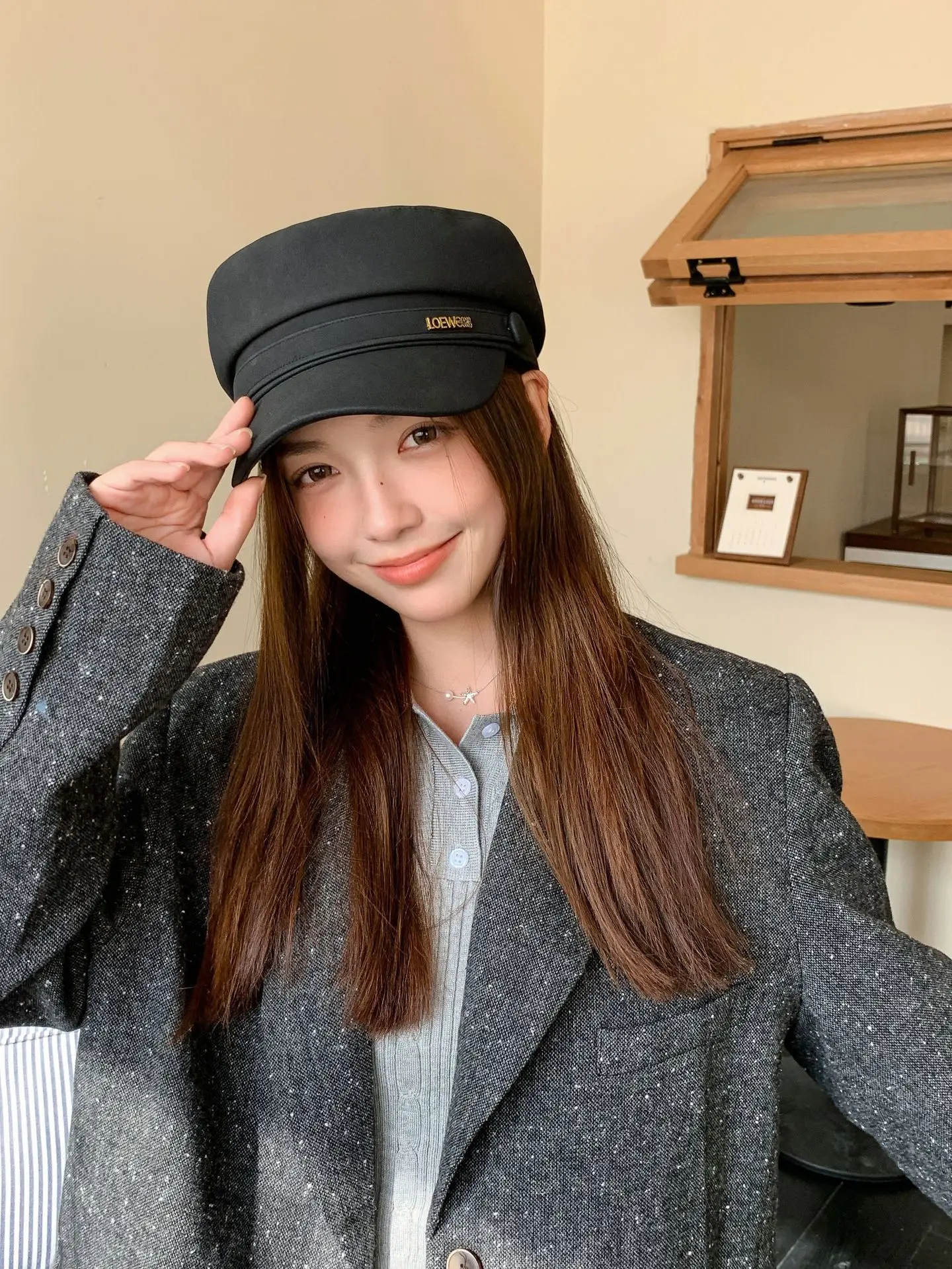 Women New Spring Cap Letter Logo Face Slimming Cap - Image 2