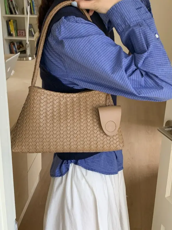 Women Handwoven Underarm Bag 2025 Trendy Leather