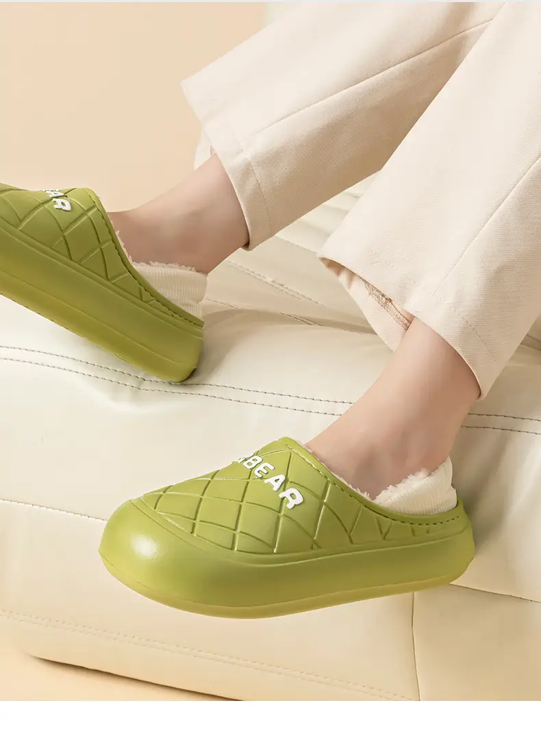 Chao Warm Bear Cotton Slipper Black Anti-Slip — feature 3