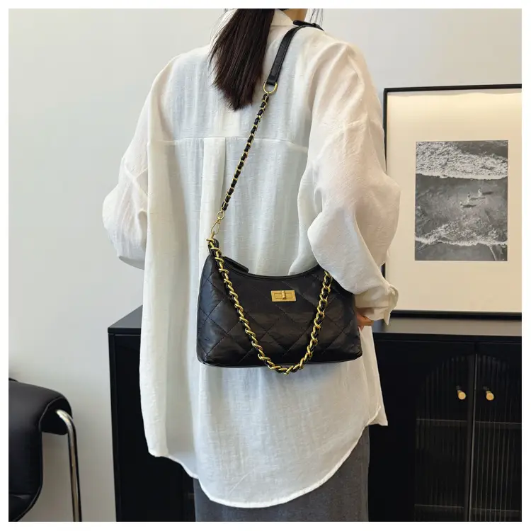 White Chain Crossbody Bag for Women — feature 8