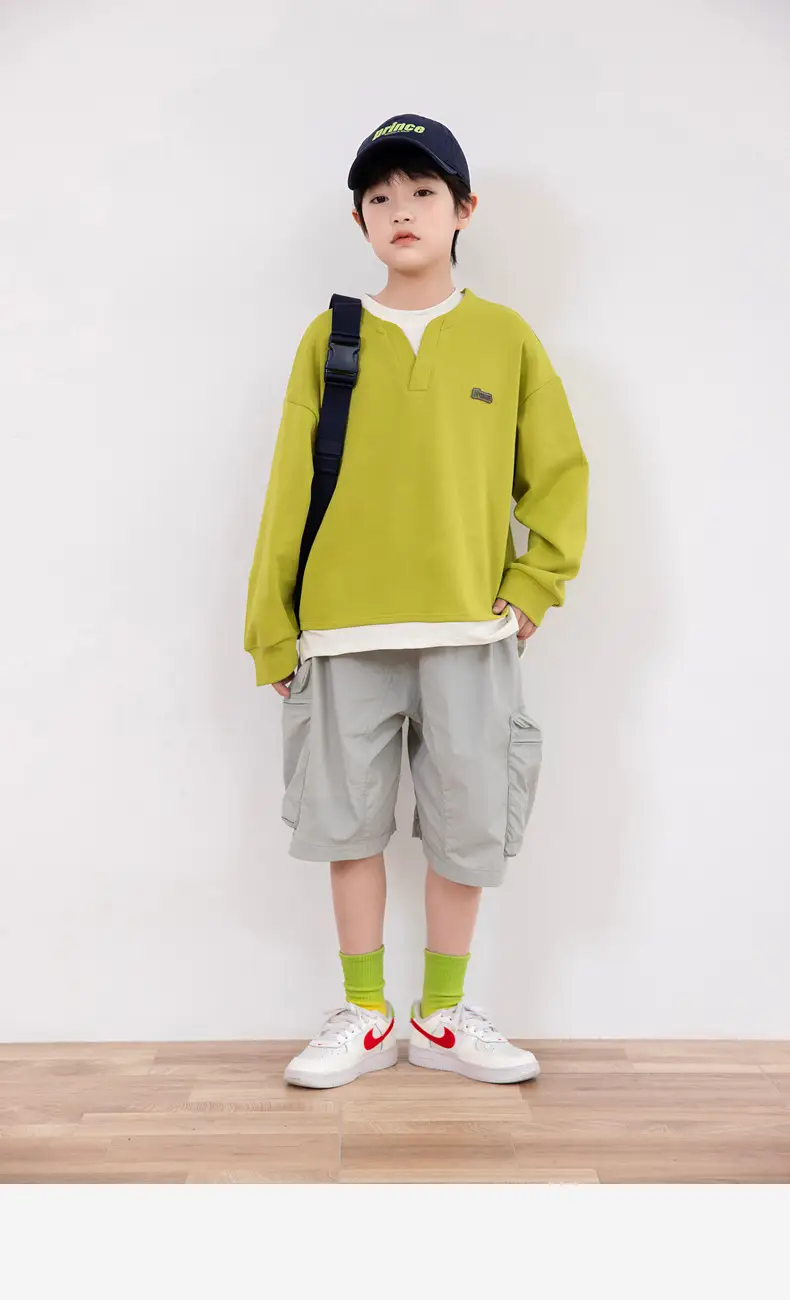 Panda Yuan Yuan Double-Sided Cotton V-Neck Boys T-Shirt 2025 — feature 32