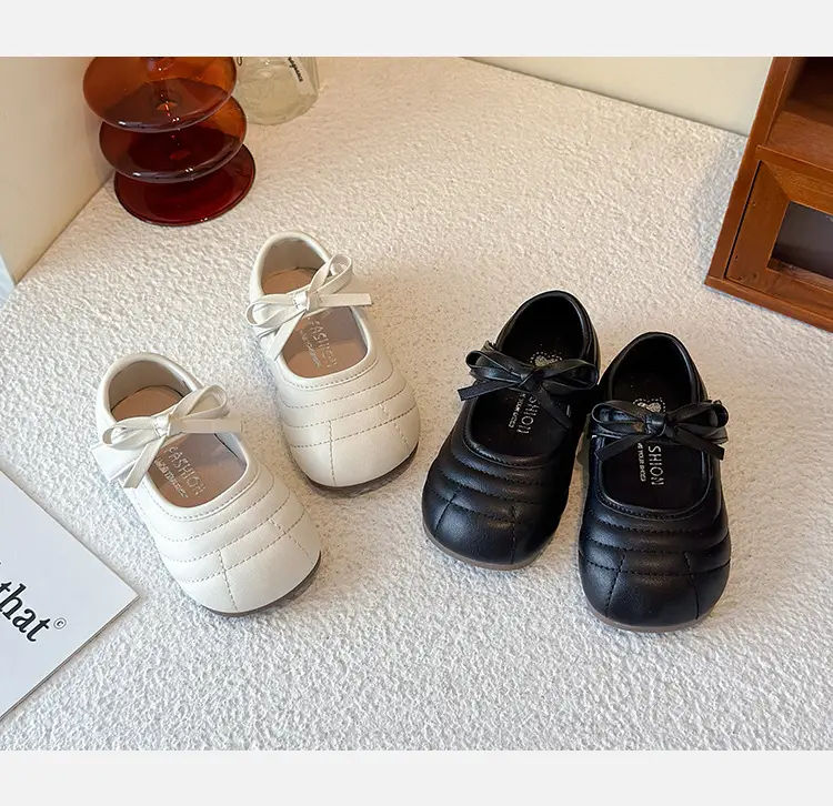 Bow Soft Sole Baby Shoes Black White 2025 — feature 7
