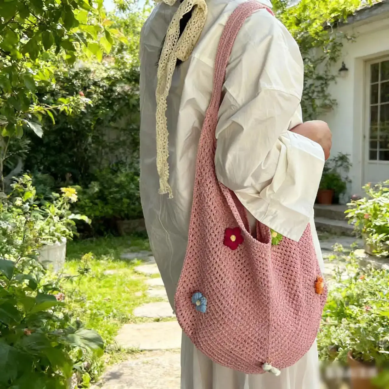Large Capacity Woven Bag for Women Beach Travel - Image 9