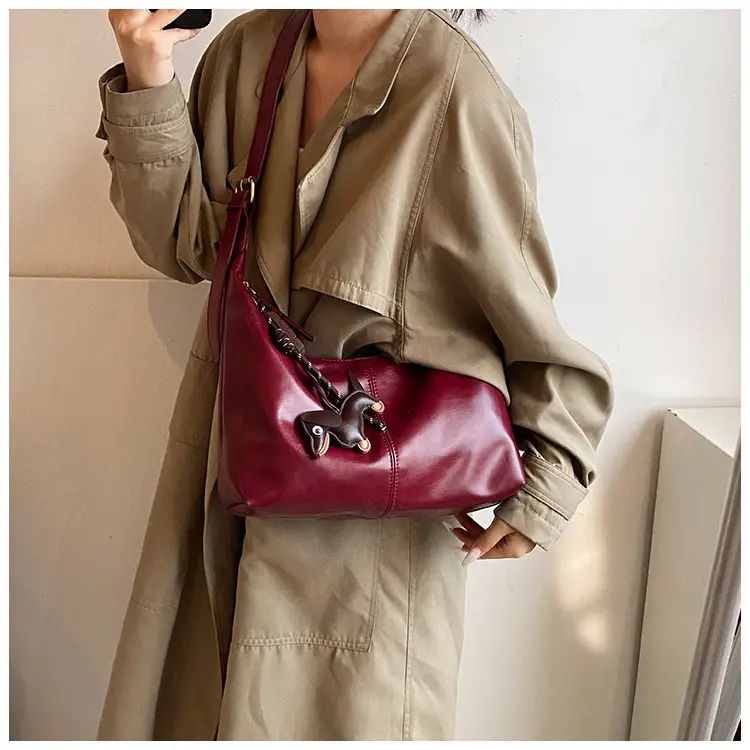 Brown Leather Crossbody Bag Large Capacity Women — feature 18