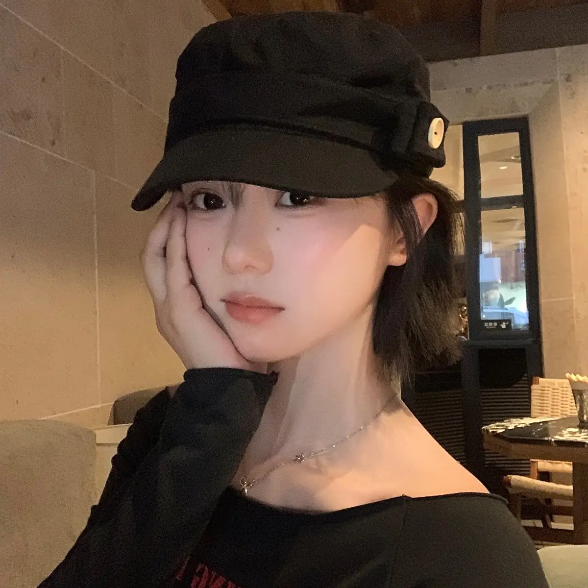 Japanese-Style Black Baseball Cap for Women - Image 4