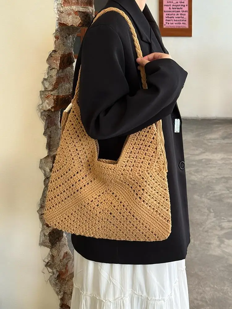 Women's Handmade Tassel Bag for Beach Commute — feature 23