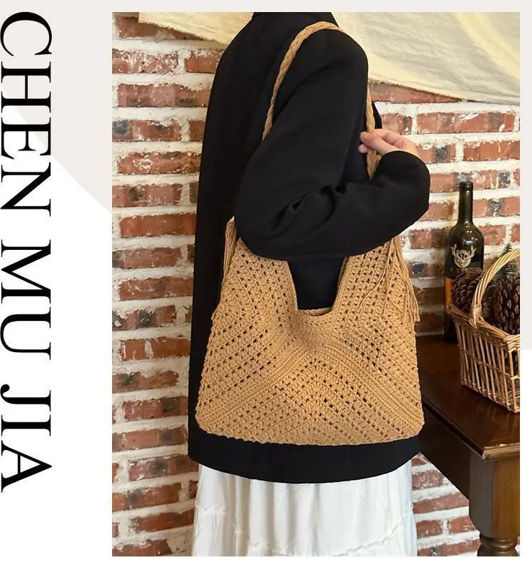Women's Handmade Tassel Bag for Beach Commute — feature 5