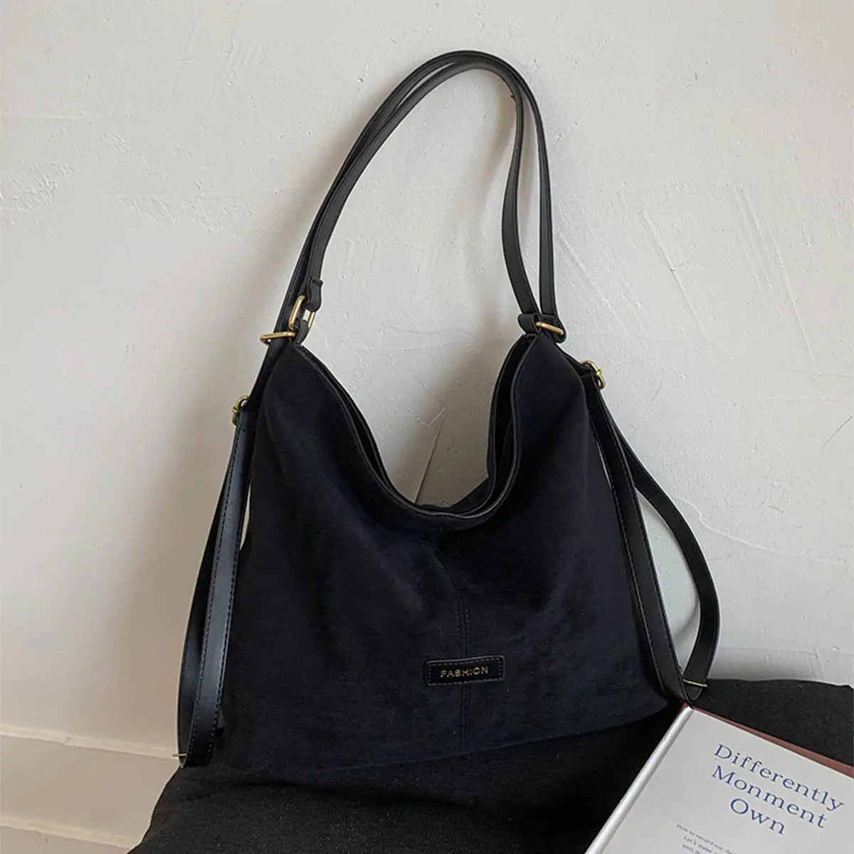 Black Cross-Border Large Capacity Tote Bag for Women — feature 17