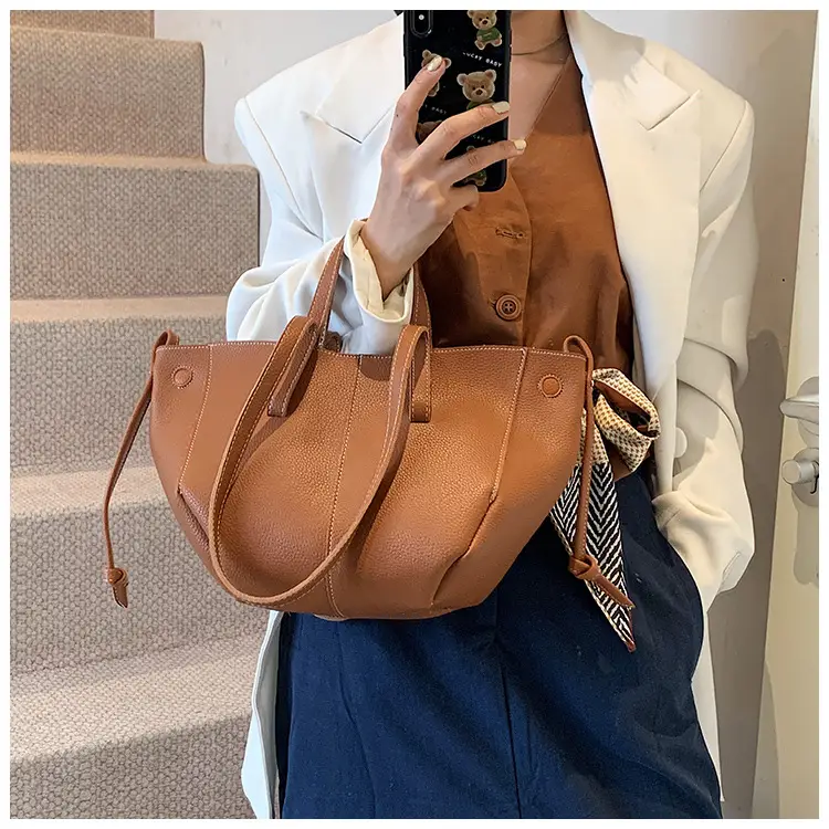 Tote Bag Tan Leather Large Capacity Shoulder Crossbody — feature 5
