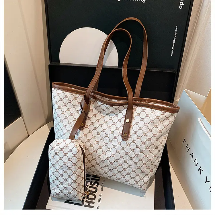 Retro Fashion Underarm Bags for Women Large Capacity Commuter Tote - Image 5
