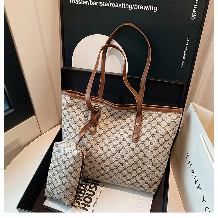 Retro Fashion Underarm Bags for Women Large Capacity Commuter Tote - Image 6