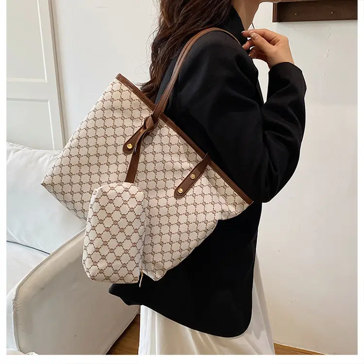 Retro Fashion Underarm Bags for Women Large Capacity Commuter Tote — feature 16