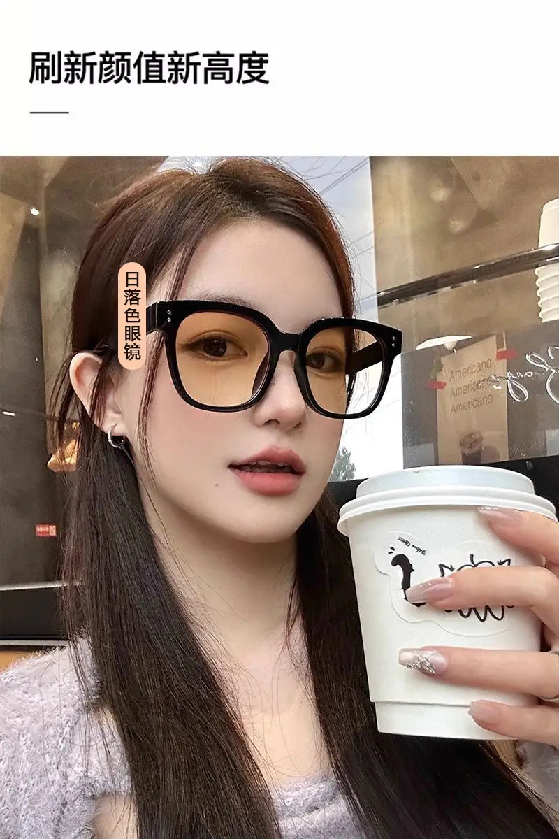 Men's Stylish Brown Prescription Sunglasses 2026 — feature 7