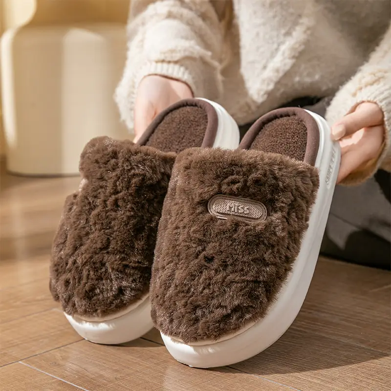 2025 Winter Cotton Slippers for Men and Women, Indoor and Outdoor Wear, Couple's Warm Anti-Slip Slippers, Winter Wholesale - Image 4
