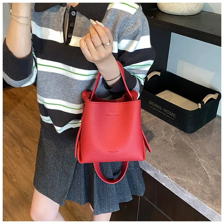 Women Large Capacity Bucket Bag Tan Leather Shoulder Crossbody — feature 14