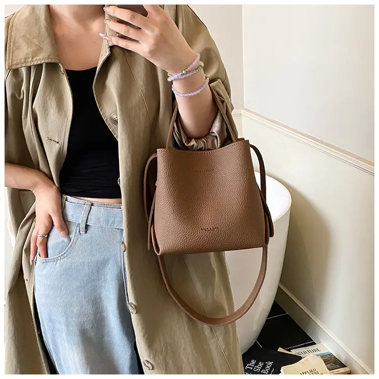 Women Large Capacity Bucket Bag Tan Leather Shoulder Crossbody — feature 25