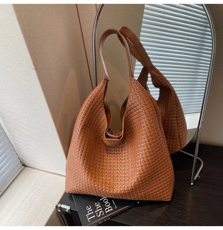 Women Cross-Border Woven Tan Tote Bag 2025 — feature 10