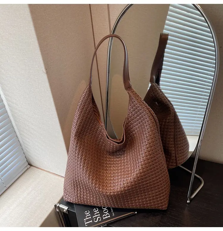 Women Cross-Border Woven Tan Tote Bag 2025 — feature 8