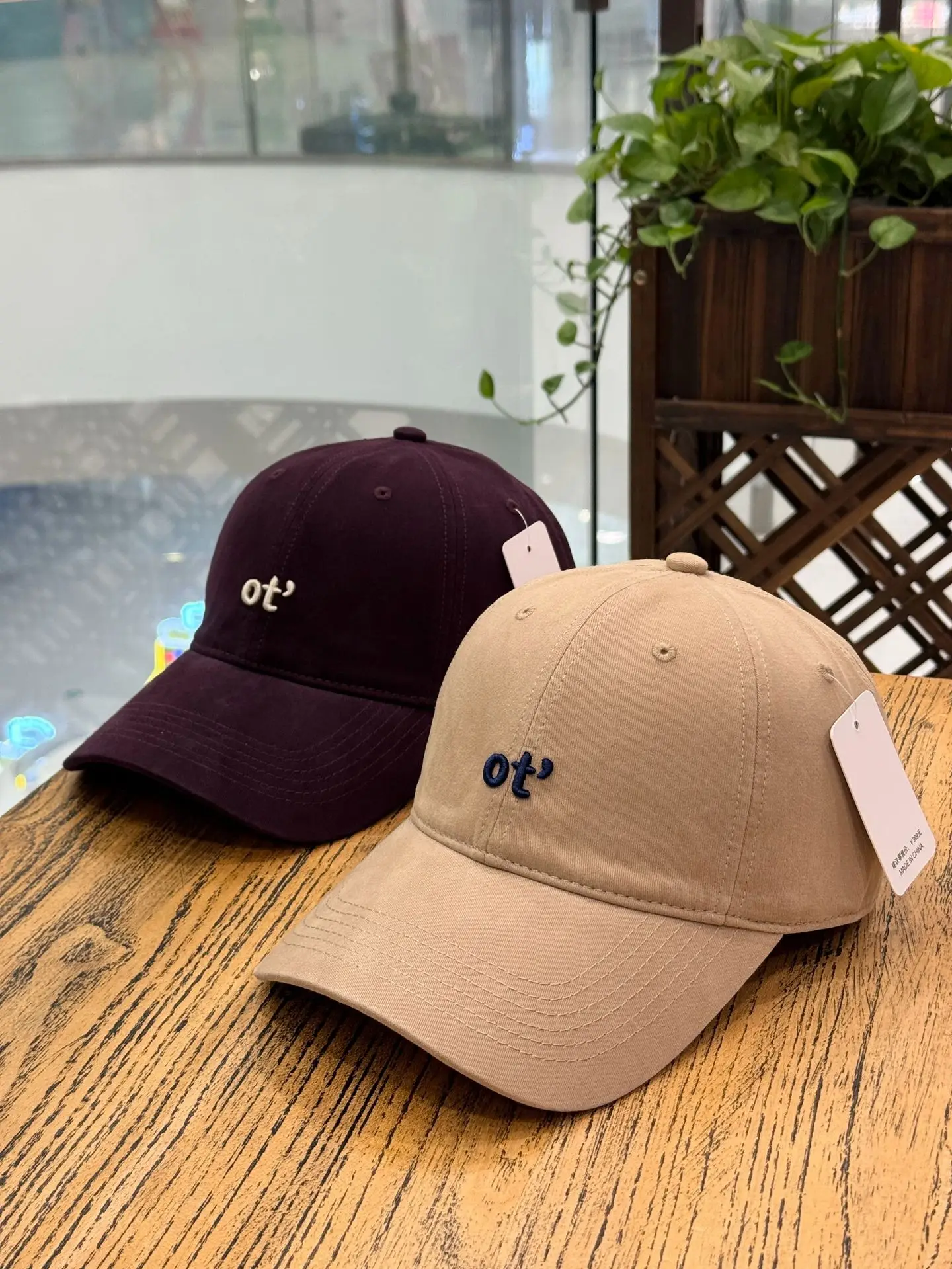 Women Beige Cotton Baseball Cap with Embroidered Logo — feature 5