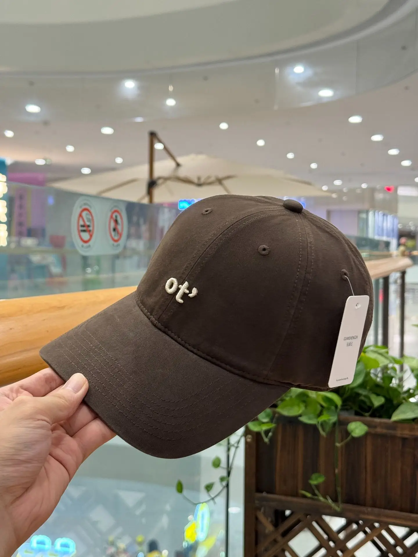 Women Beige Cotton Baseball Cap with Embroidered Logo — feature 9