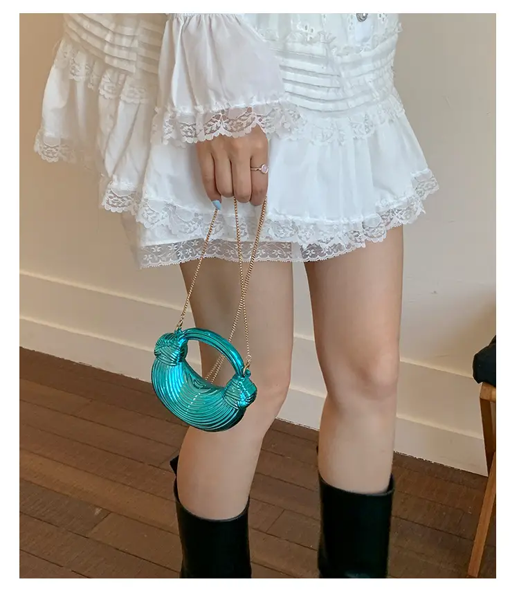 Golden Acrylic Chain Dumpling Bag for Women — feature 10