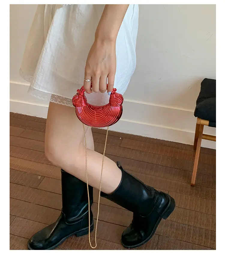 Golden Acrylic Chain Dumpling Bag for Women — feature 14