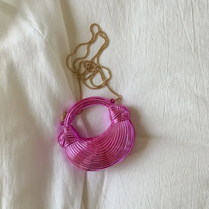 Golden Acrylic Chain Dumpling Bag for Women - Image 4