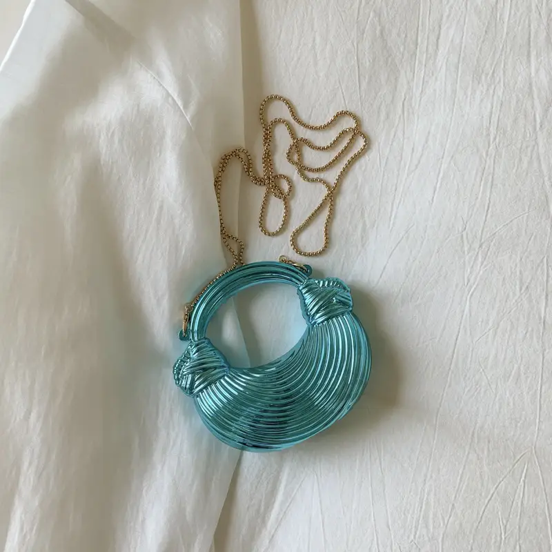 Golden Acrylic Chain Dumpling Bag for Women - Image 6