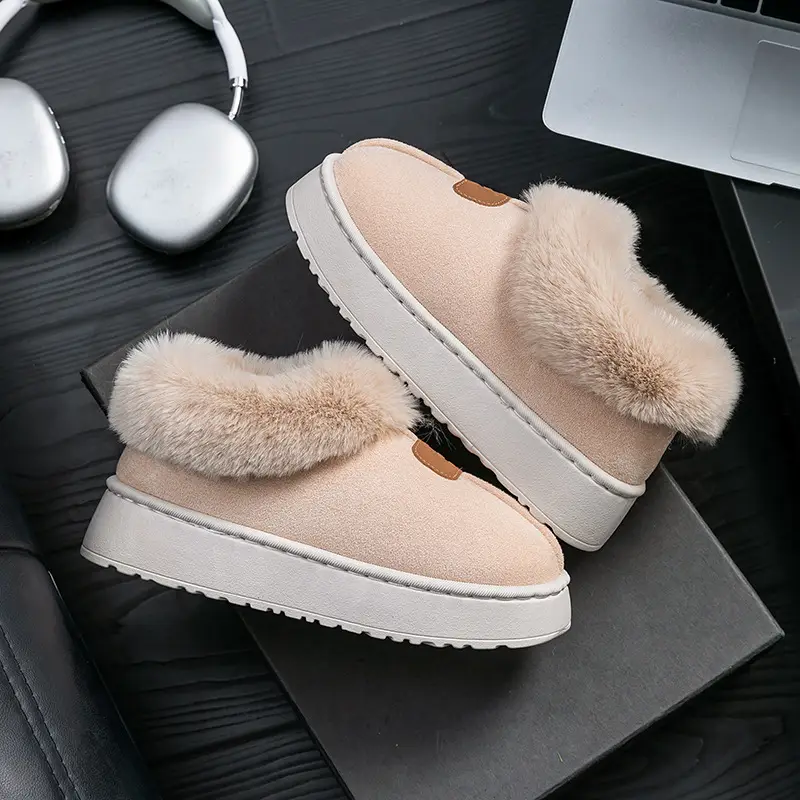 Snow Boots for Women, Winter Outer Wear, Thick-Soled Non-Slip Fleece-Lined and Thickeneded Couple Cotton Slippers, Home Plush Bag and Cotton Shoes
