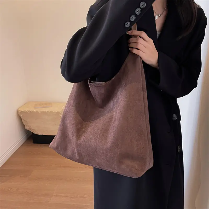 High-Quality Brown Leather Underarm Bag for Women - Image 13